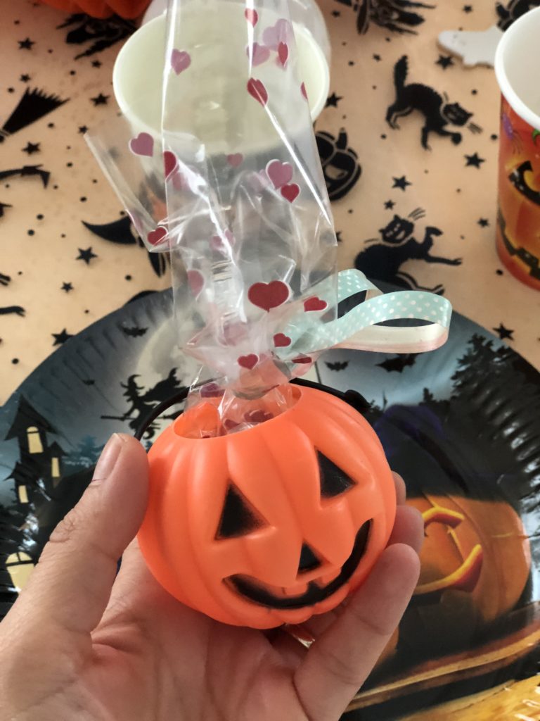 Halloween a Paris, halloween party, halloween per bambini, halloween in casa, festa di Halloween, dolci di Halloween, halloween in Paris Halloween a Paris, halloween party, halloween per bambini, halloween in casa, festa di Halloween, dolci di Halloween, halloween in Paris