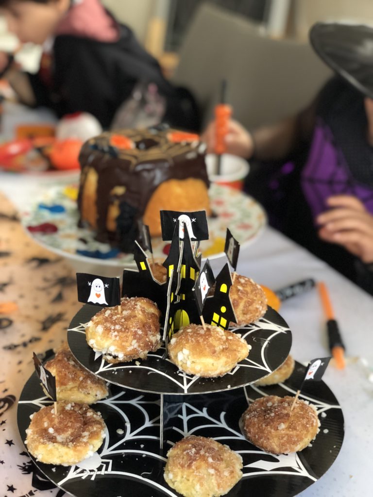 Halloween a Paris, halloween party, halloween per bambini, halloween in casa, festa di Halloween, dolci di Halloween, halloween in Paris Halloween a Paris, halloween party, halloween per bambini, halloween in casa, festa di Halloween, dolci di Halloween, halloween in Paris