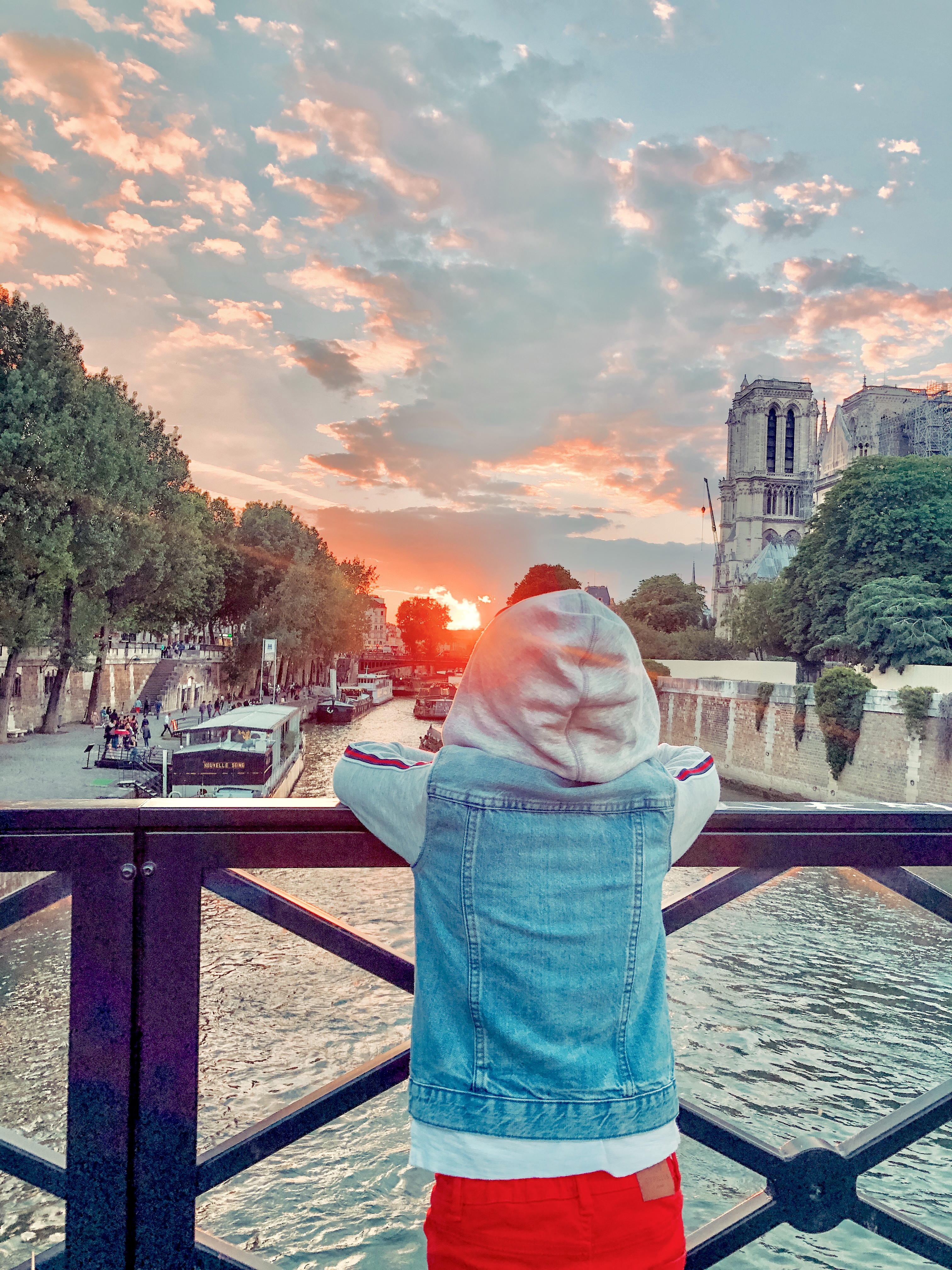 Ponti di Parigi, pont de l'archevêché, Parigi, Paris, Paris vacation, tourism in Paris, Paris Travel, balade a Paris, guida di Parigi, paris guide